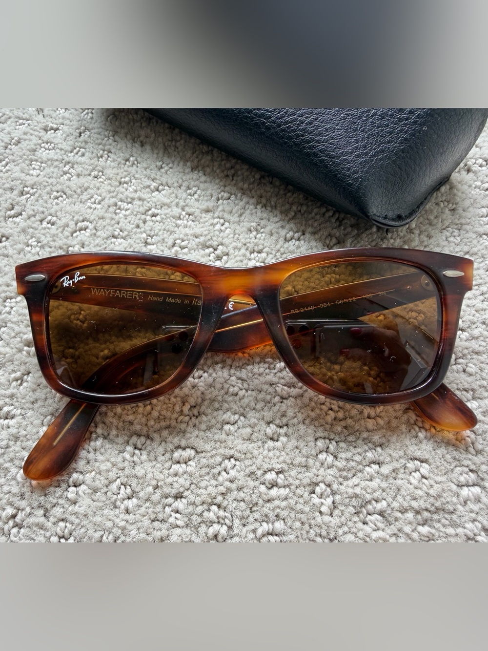 Ray-Ban Wayfarer Tortoise Brown Frame Sunglasses